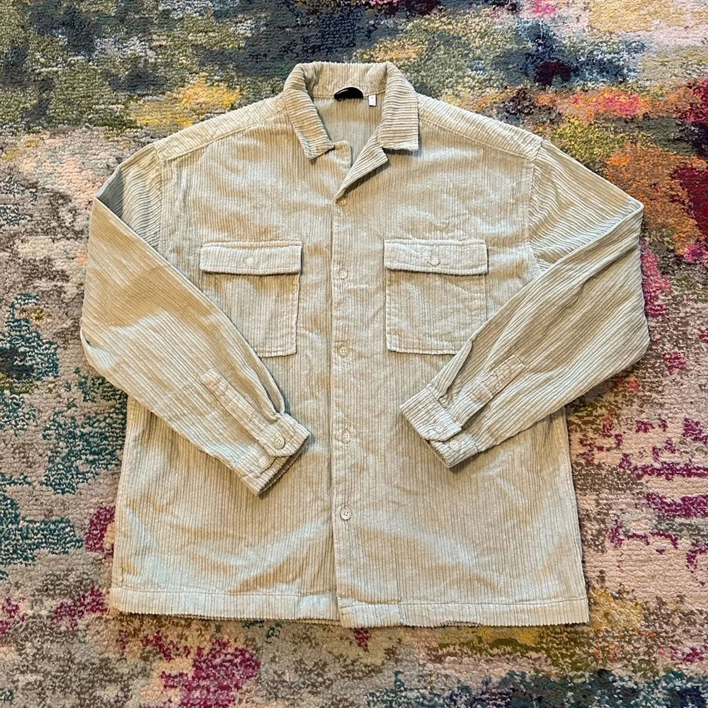 ASOS DESIGN 90s Oversized Chunky Cord Shirt in Pastel Green Size M